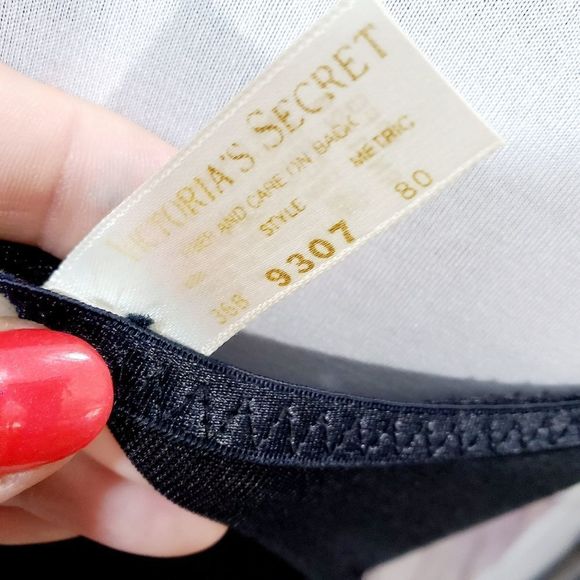 Victoria's secret True vintage made USA lace golden y2k style Size Extra Small - Picture 12 of 16